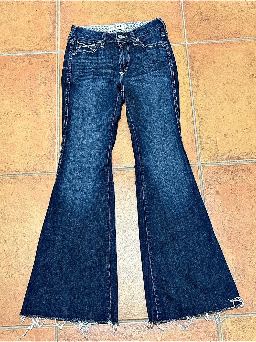 Ariat R.E.A.L. Denim R.E.A.L. High Rise Flare Jean. High Rise Flare Jeans Blue